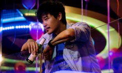 亚洲小视频在线播放